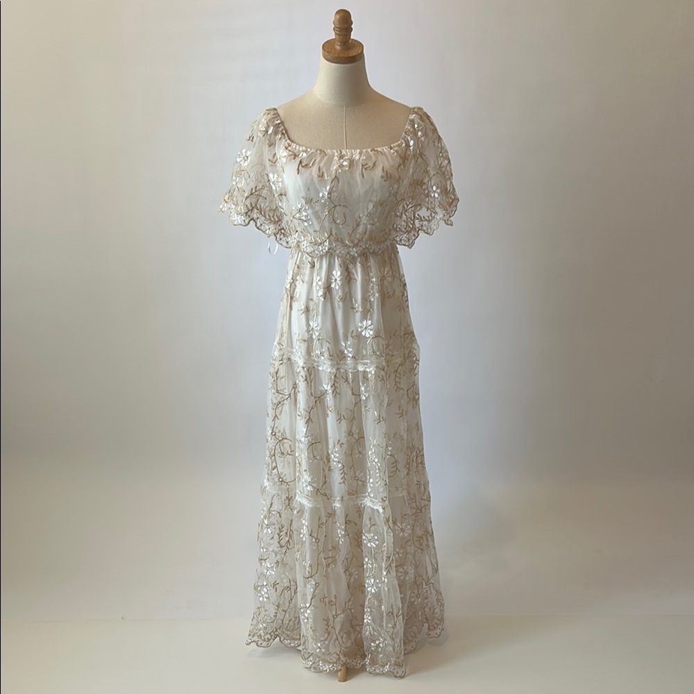 Elegant White Lace Dress